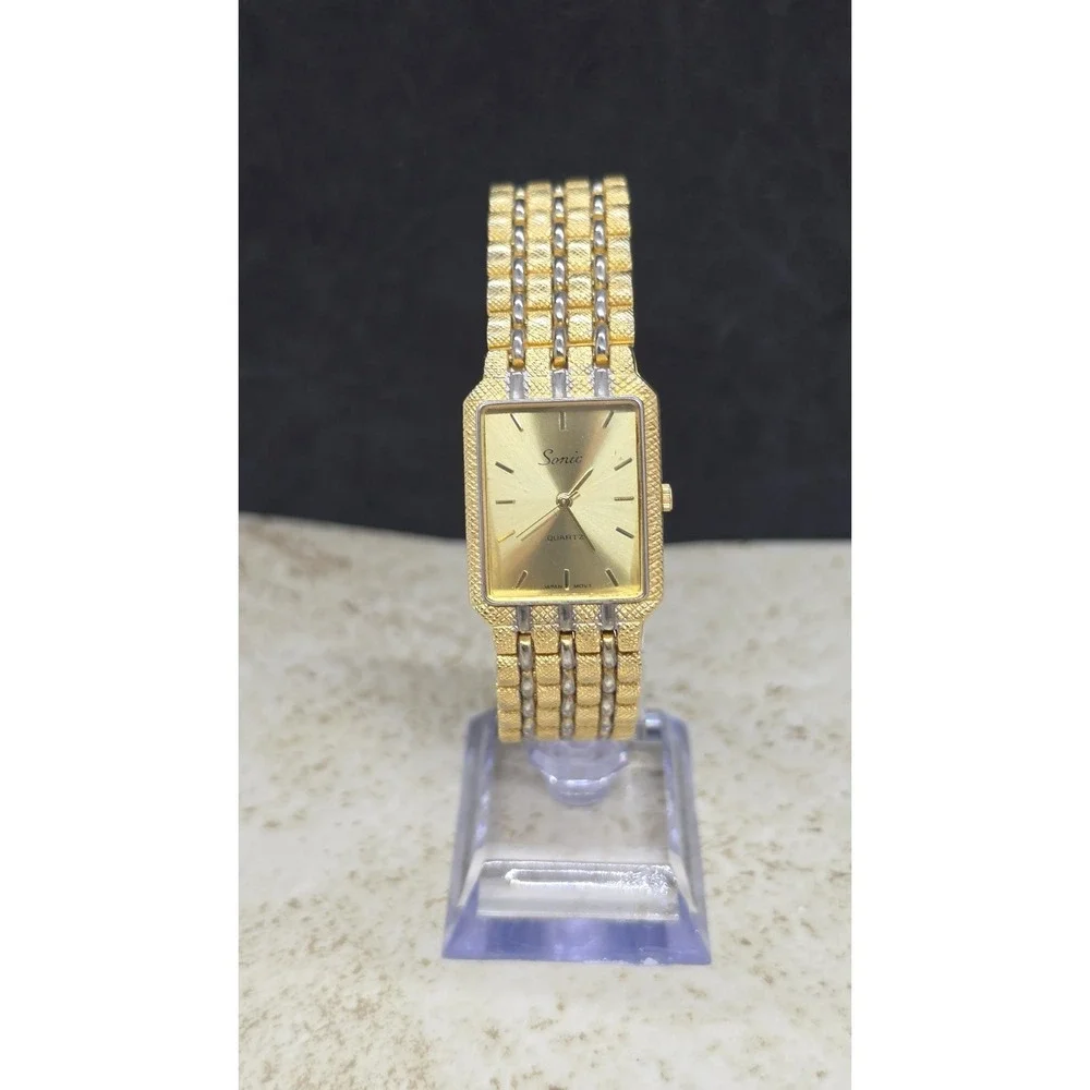 SONIC Gold Dial Tank Quartz Unisex Watch With Bracelet Band
